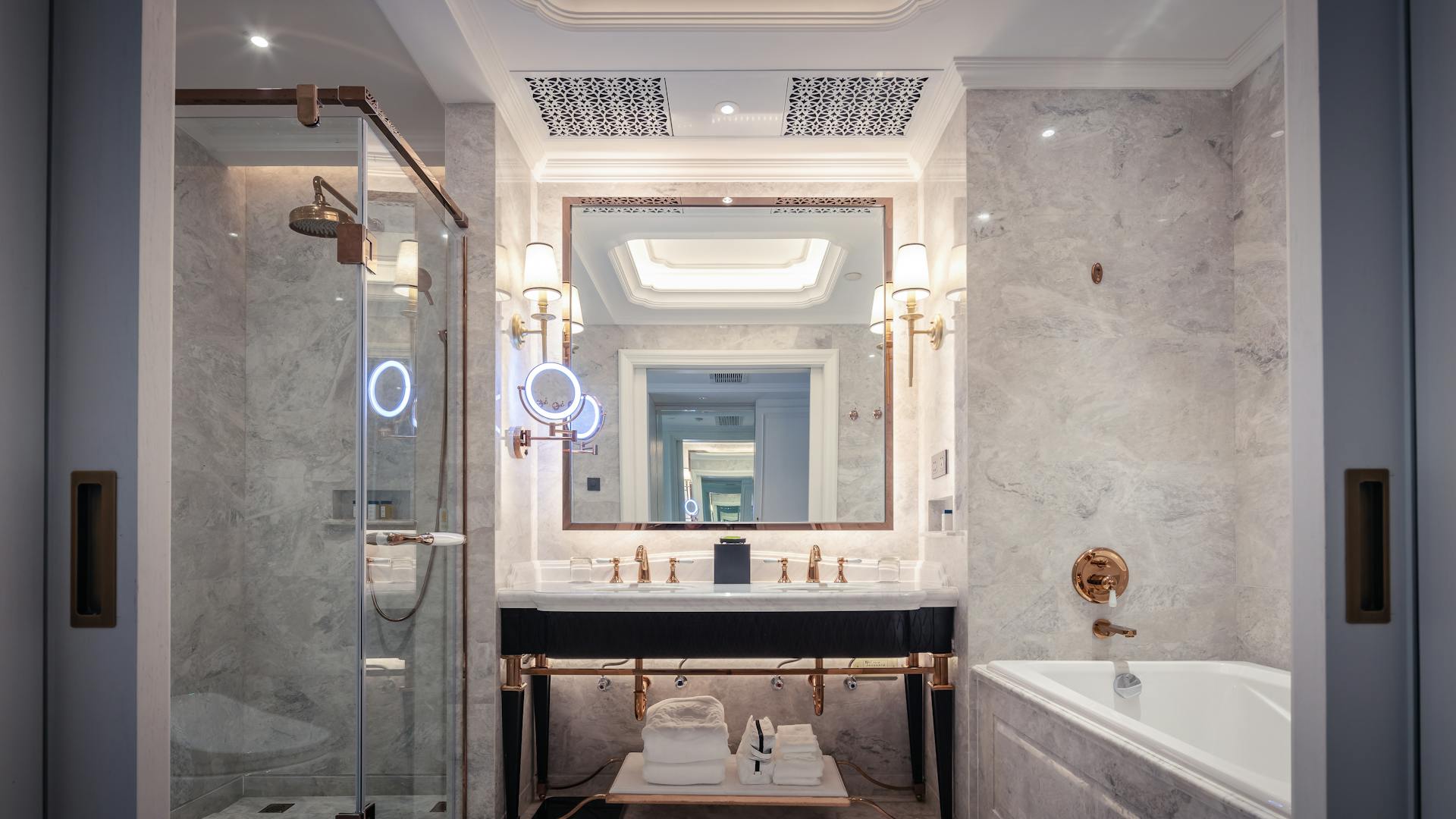 High-End Bathroom Vanity Designs: Luxury Ideas & Tips – Nuovi Armadi