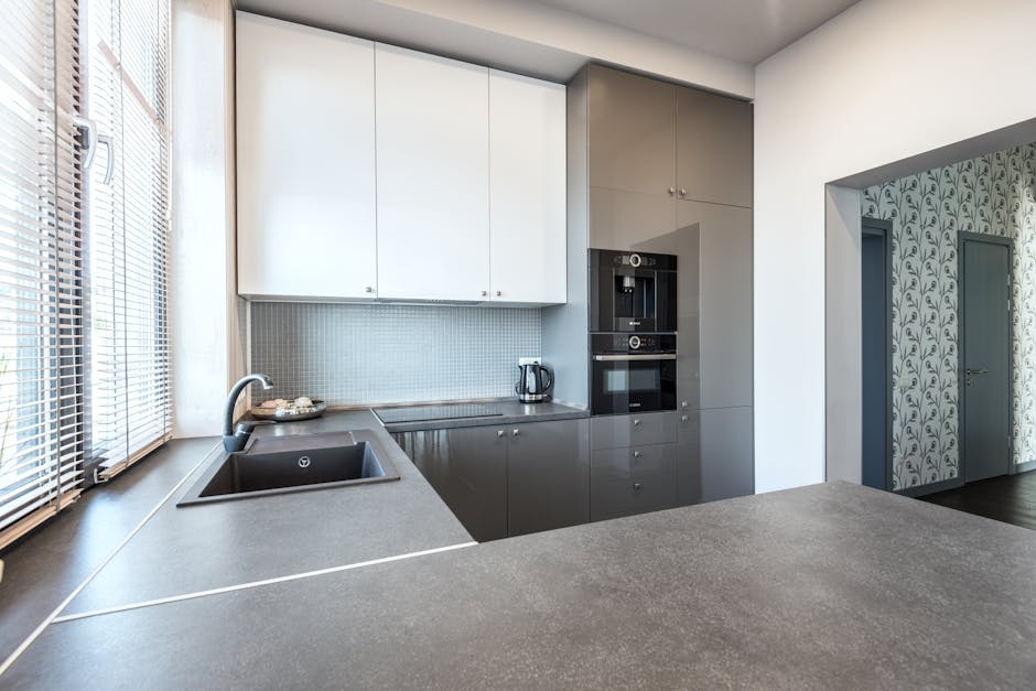 high gloss cabinets in kitchen